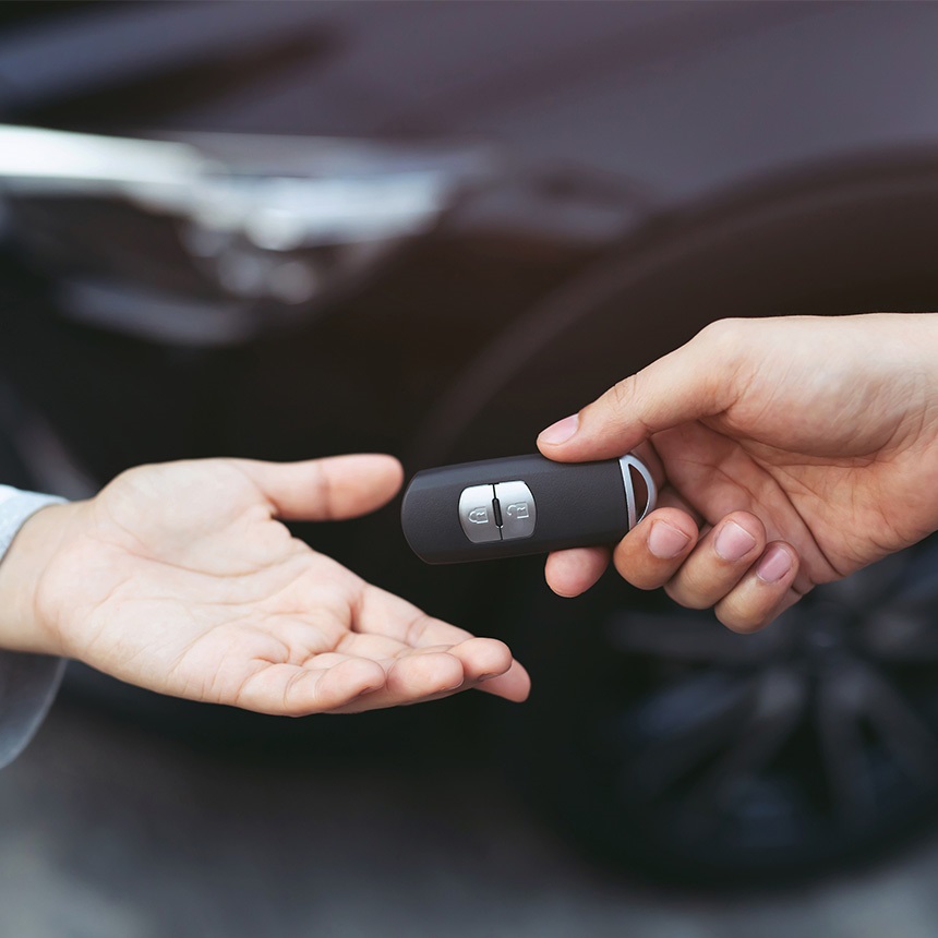 car-keys-being-handed-over