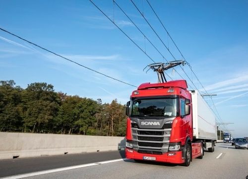 HGV powered by overhead cables